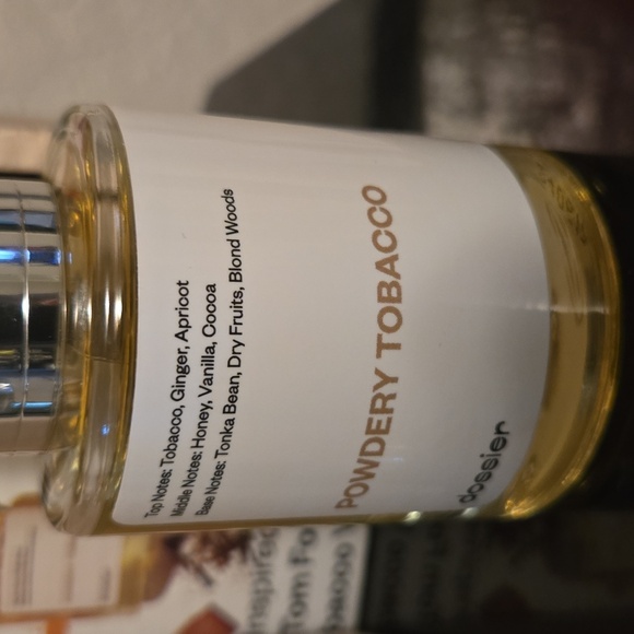 Dossier Woody Sandalwood and Powdery Tobacco Fragrance Eau De Parfum-50ml/ 1.7oz - Picture 5 of 10
